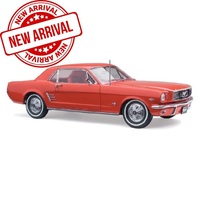 CLASSIC CARLECTABLES 1:18 FORD MUSTANG 1966 SIGNAL FLARE RED 18804