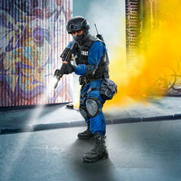 REVELL SWAT TEAM LEADER 1:16