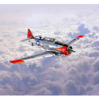 REVELL T-6 G TEXAN 1:72 03924
