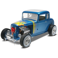 REVELL 1-25 5 WINDOW COUPE 2-1 85-4228