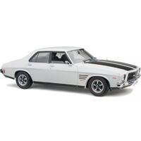 CLASSIC CARLECTABLES 1:18 HOLDEN HQ GTS MONARO - GLACIER WHITE WITH BLACK STRIPES