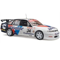 CLASSIC CARLECTABLES 1:18 HOLDEN VS COMMODORE - 1999 CALDER PARK VALVOLINE 18859