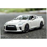 BBURAGO 2017 NISSAN GT-R 21082