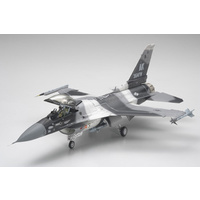 TAMIYA F-16C/N AGGRESSOR/ADVERSARY 61106