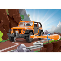 REVELL OFF-ROAD VEHICLE 1:20