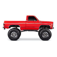 TRAXXAS TRX-4 SCALE & TRAIL CRAWLER WITH 1979 CHEVROLET K10 TRUCK RED 92056-4