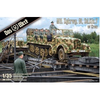 Das Werk 1/35 Mtl. Zgkrwg. 8t, Sd.Kfz. 7 w/ Crew Plastic Model Kit DWK35037