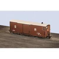 PECO GLT OO-9 L&B 8 TON BOGIE GOODS BRAKE VAN, SR LIVERY, BROWN, NO. 56039, CLD VER