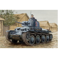 HOBBYBOSS 1/16 PZKPFW 38(T) AUSF.E/F PLASTIC MODEL KIT HB82603