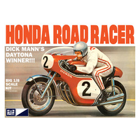 1:8 Dick Mann Honda 750 Road Rac