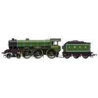 HORNBY LNER, B17/2 CLASS, 2-6-0, 2842, 'KILVERSTONE HALL'