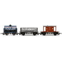 HORNBY TRIPLE WAGON PACK, MIXED WAGONS WITH BRAKE VAN - ERA 3 R60047