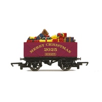HORNBY CHRISTMAS WAGON 2025 R60316