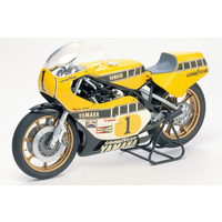 TAMIYA YAMAHA YZR500 GP RACER