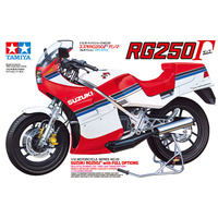 TAMIYA SUZUKI RG250 F FULL OPTIONS 1:24