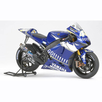 TAMIYA YAMAHA YZR M1 05 T14116
