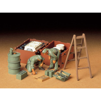 TAMIYA GER. ENGINE MAINTENANCE CREW T35180