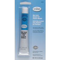25.8ml Non-Toxic Plas Cement, card