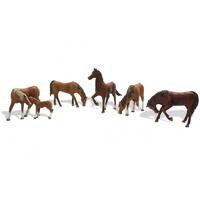 HO CHESTNUT HORSES