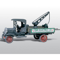 SERVICE TRUCK(1914 DIAMND T)SD