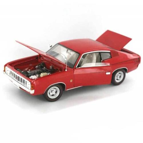 1:24 VJ XL VALIANT CHARGER VINTAGE RED  CT24821VR-FS