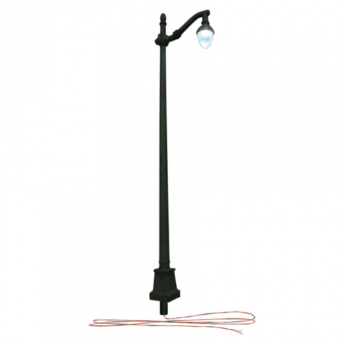 HO ARCHED CAST IRON STREET LIGHTS